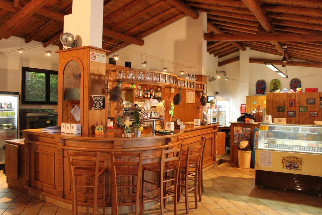 Camping Piantelle Moniga del Garda Exterior foto